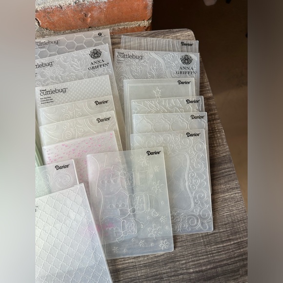 Embossing Folder Bundle - Picture 5 of 7